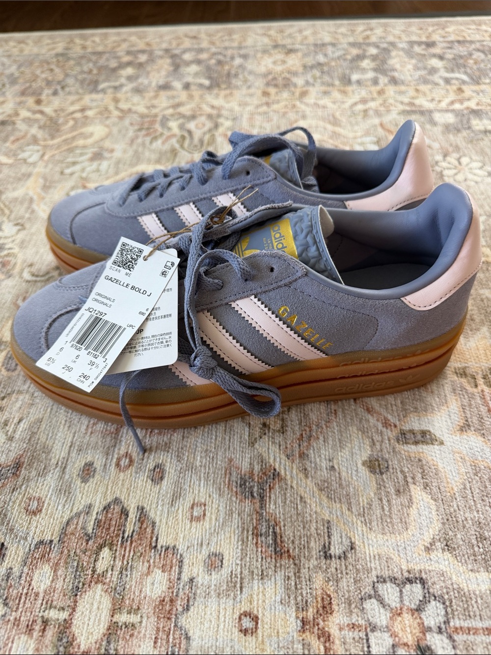 NWT adidas Gazelle Bold J Silver Violet Pink Gum 6.5Y / Women’s 7.5